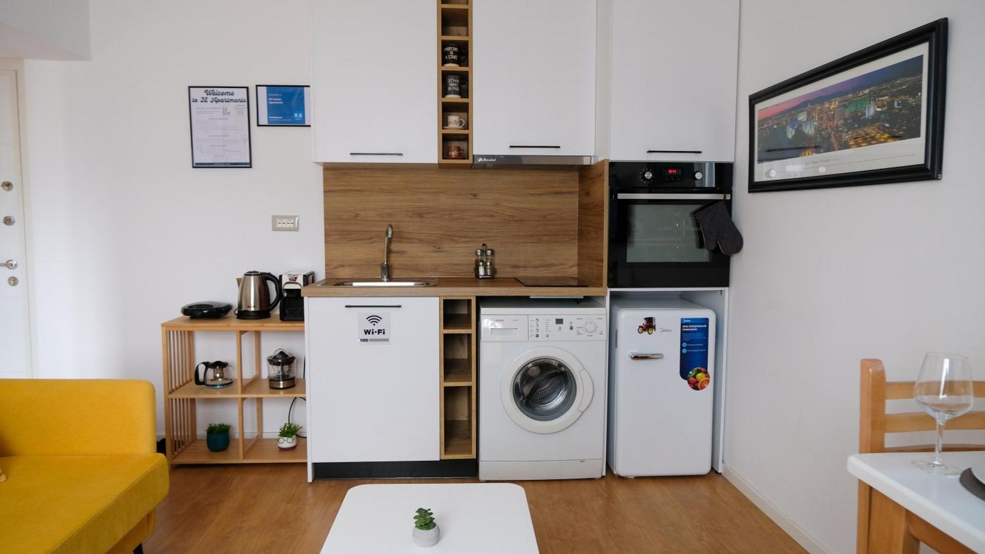 2E Center Apartment Tirana Kültér fotó
